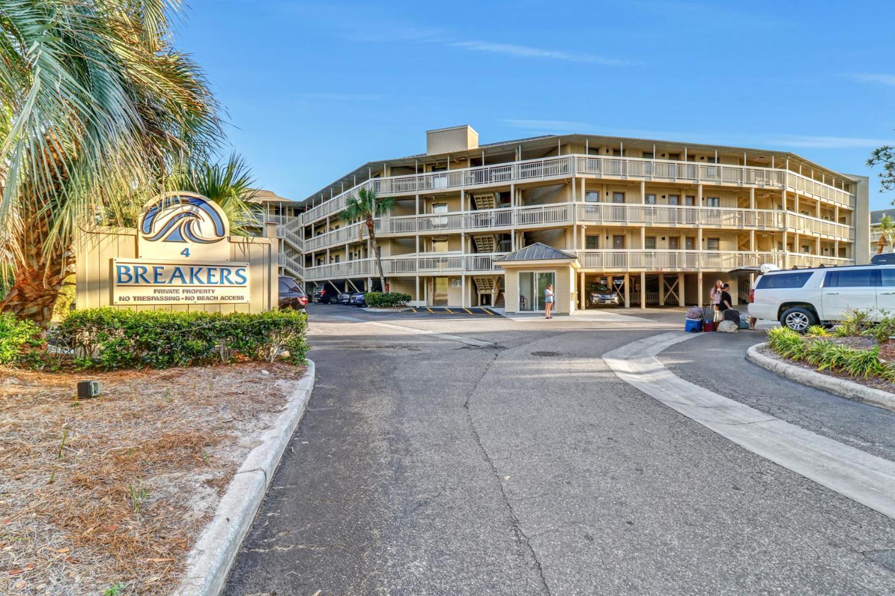 The Breakers #220 Beach Condo, Beautiful Ocean View At Coligny Beach, 4 N Forest Beach Drive Hilton Head, Walk To All Shops Restaurants, Renovated Jan 2024, Vacation Rental Hhi Llc Hilton Head Island Exteriör bild