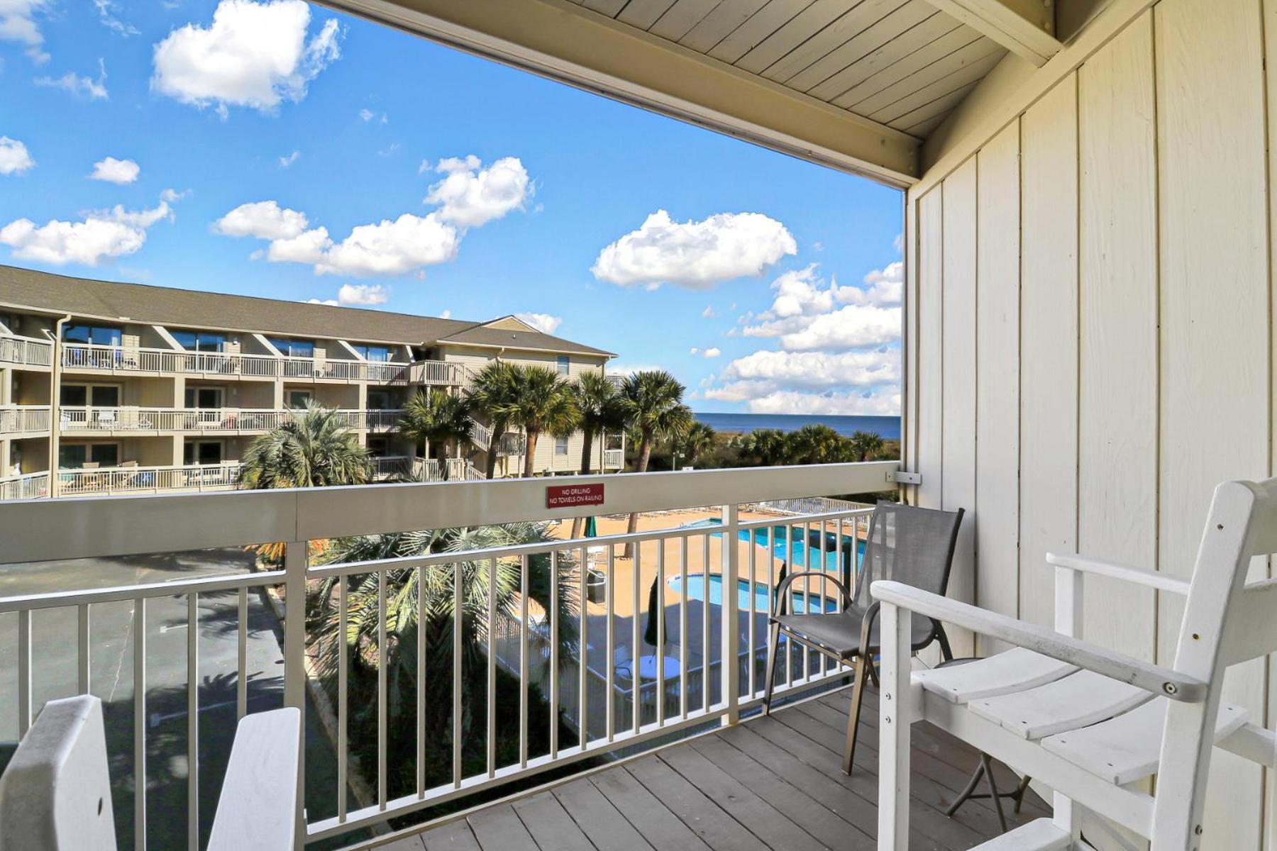 The Breakers #220 Beach Condo, Beautiful Ocean View At Coligny Beach, 4 N Forest Beach Drive Hilton Head, Walk To All Shops Restaurants, Renovated Jan 2024, Vacation Rental Hhi Llc Hilton Head Island Exteriör bild
