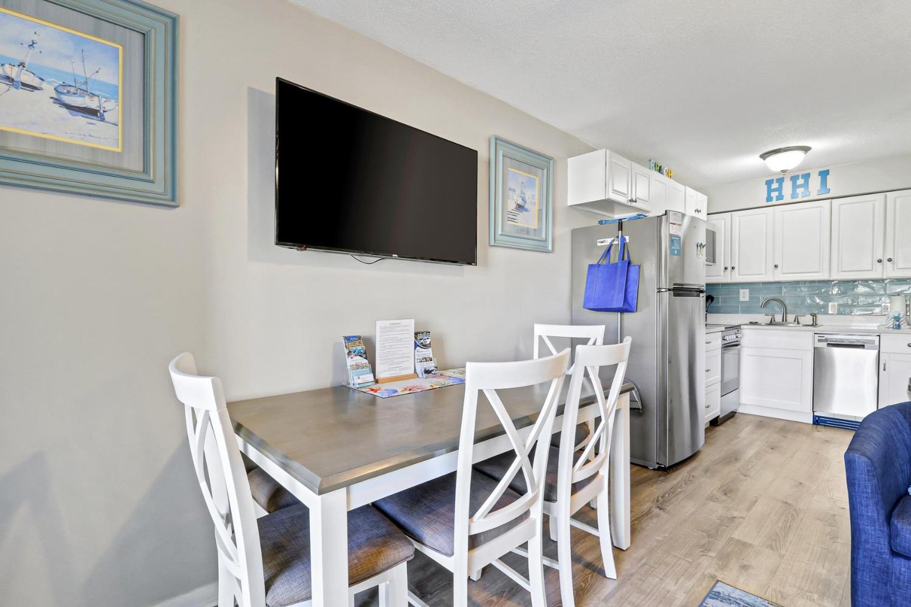 The Breakers #220 Beach Condo, Beautiful Ocean View At Coligny Beach, 4 N Forest Beach Drive Hilton Head, Walk To All Shops Restaurants, Renovated Jan 2024, Vacation Rental Hhi Llc Hilton Head Island Exteriör bild